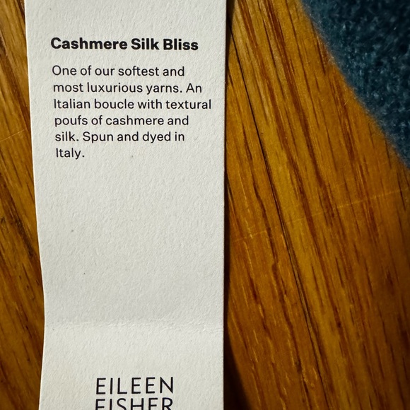 Eileen Fisher Cashmere Silk Boucle Bliss Hat Beanie - Picture 10 of 11